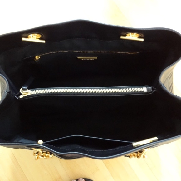 Tory Burch Fleming Triple Compartment Tote Black - Picture 7 of 8